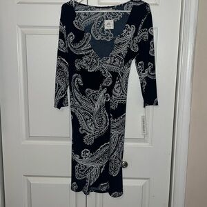 Women’s wrap style dress